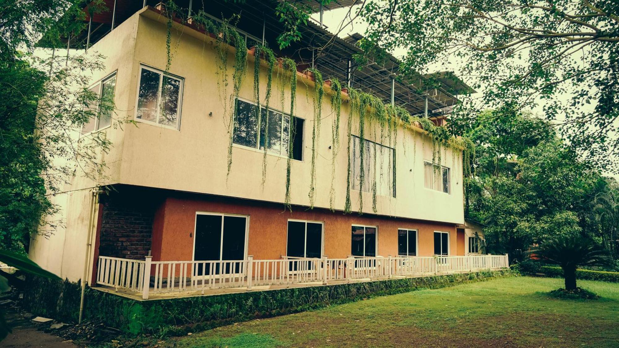 Whispering Peepul Resort Badlapur Exterior foto