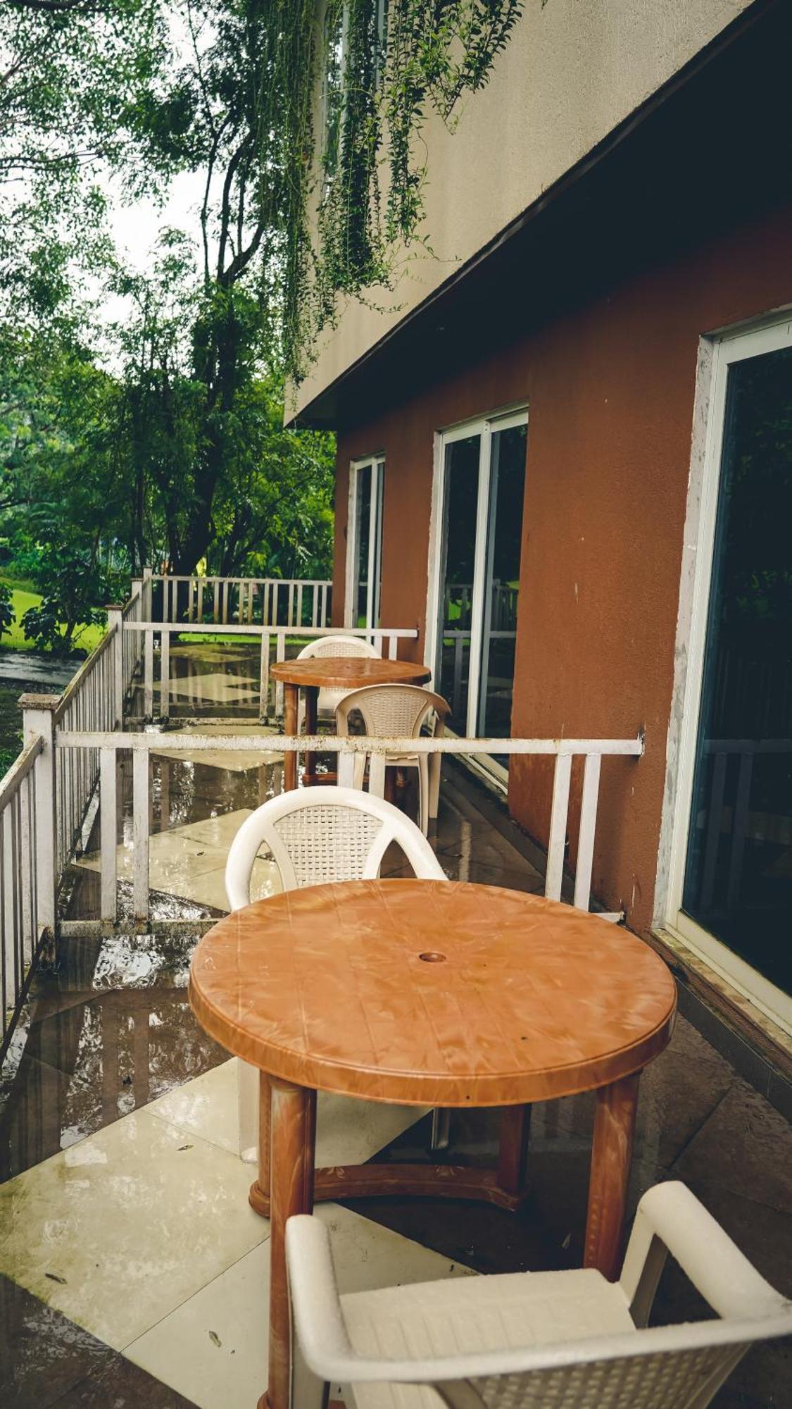 Whispering Peepul Resort Badlapur Exterior foto